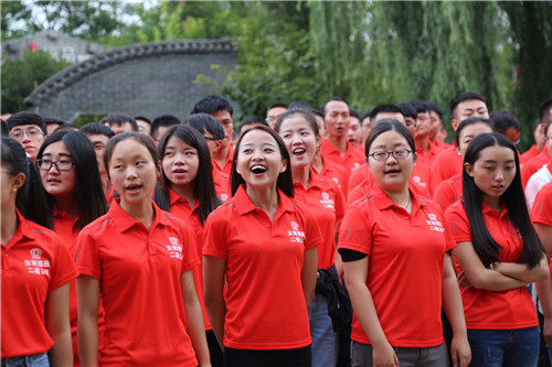 榮聚二建  夢(mèng)想啟航——公司2018年新員工入職培訓(xùn)圓滿(mǎn)結(jié)束