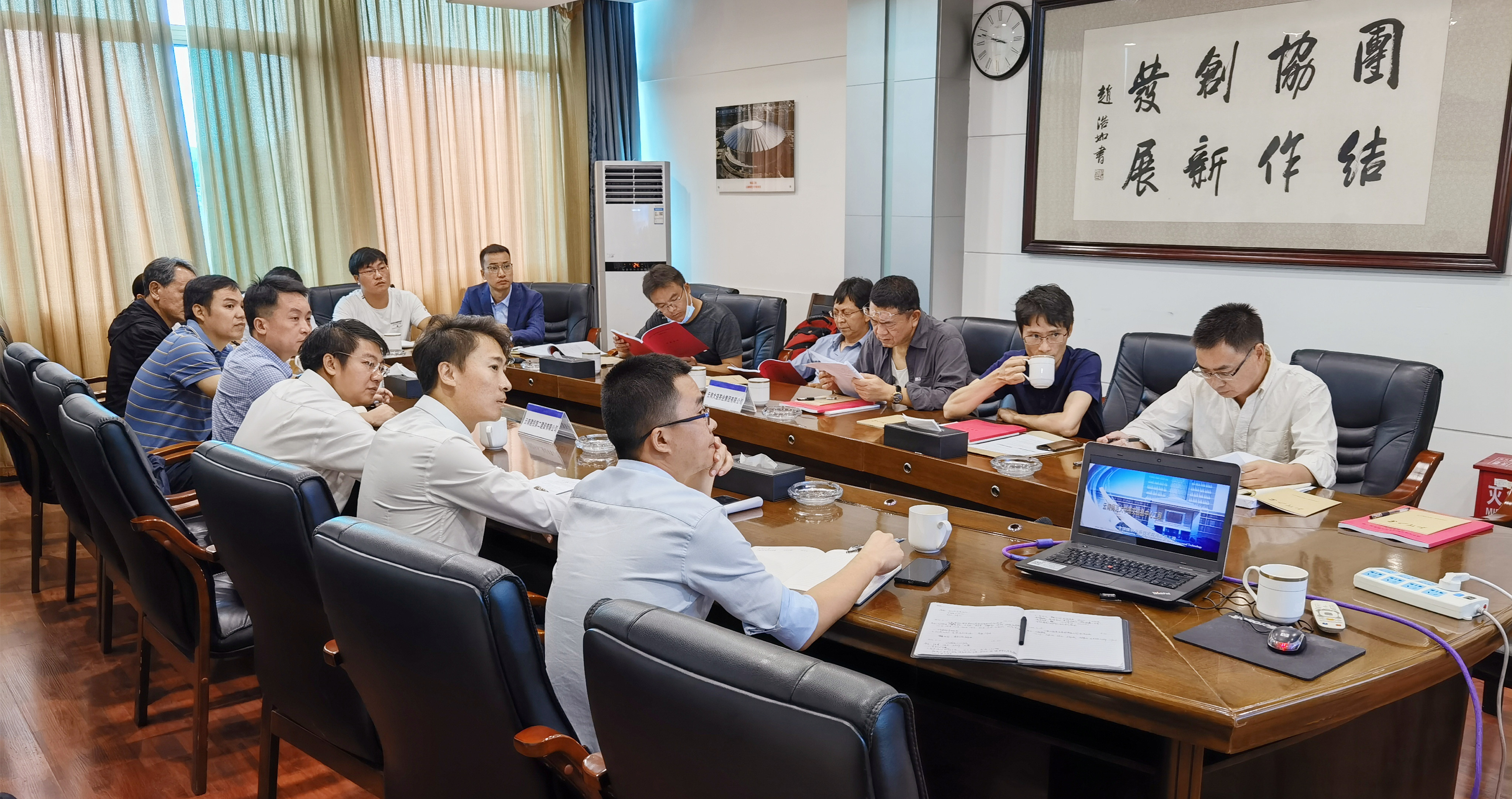 【公司要聞】萬(wàn)向遵會(huì)見(jiàn)云南大益茶業(yè)集團(tuán)項(xiàng)目考察組