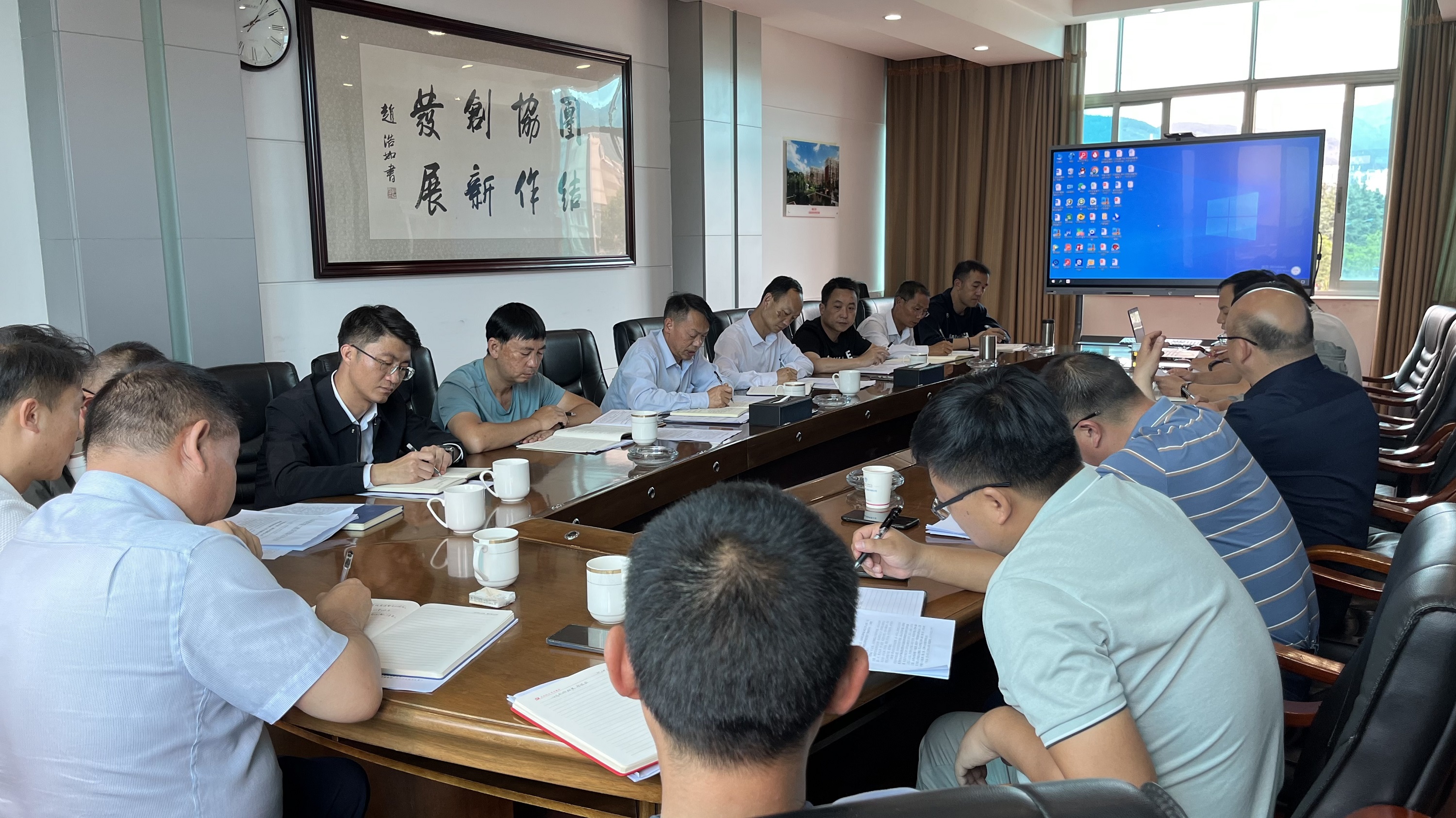 【公司動(dòng)態(tài)】公司召開市場拓展工作領(lǐng)導(dǎo)小組會(huì)議